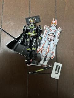 装動 仮面ライダーギーツIX 仮面ライダータイクーンブジンソード