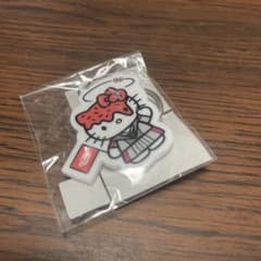 BiSH秘宝館 ハローキティコラボ衣装 アイナ・ジ・エンドのサムネイル