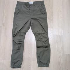 BEAMS ワークパンツ カーキ Lサイズのサムネイル