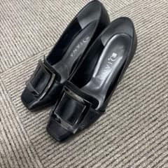 値下げーDIANA パンプス ブラック 23cmのサムネイル