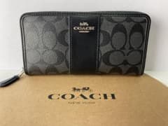 【美品】coach コーチ　ブラックスモーク　財布のサムネイル
