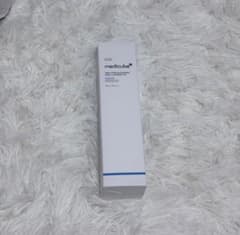 新品 medicube ZERO BLACKHEAD CLEANSING OILのサムネイル