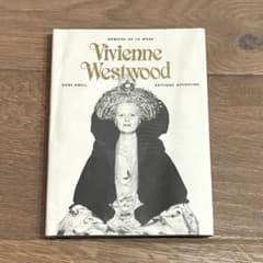 Vivienne Westwood 洋書　ヴィヴィアンウエストウッド　本　写真集のサムネイル