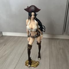 ワンピース ボアハンコック フィギュア約25cmのサムネイル