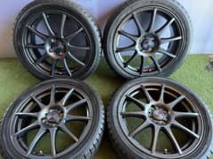 VELVA 17インチ 205/45R17 スタッドレス 4本セットのサムネイル