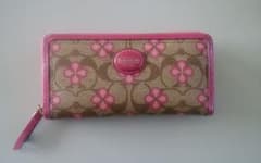 ゆっち様☆専用　COACH コーチ 長財布のサムネイル