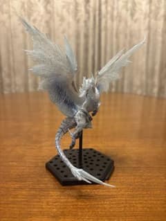 モンスターハンター イヴェルカーナ フィギュアのサムネイル