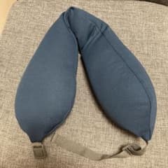 無印良品　ネックピロー　ネイビーのサムネイル