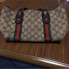 グッチのハンドバックのサムネイル