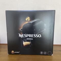 ネスプレッソ　イニッシアNESPRESSO D40BK 新品未使用のサムネイル