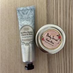 SABON スクラブ洗顔料のサムネイル