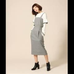 LOWRYS FARM ビスチェ&タイトスカートのサムネイル
