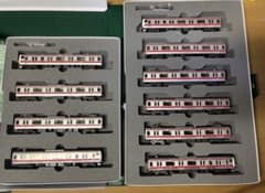 KATO10-862.863 E233系5000番台 京葉線10両(最終値下げ) - メルカリ