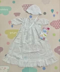 FAMILIAR ベビードレス 50cm ホワイト 帽子付き＋てぶくろのサムネイル