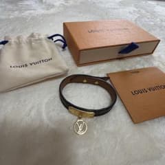 LOUIS VUITTON レザー ブレスレットのサムネイル