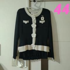 新品】スーパービューティーラメ入り配色デザイン花モチーフニット