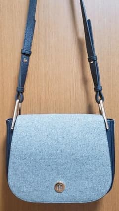 【値引き】TOMMY HILFIGERショルダーバッグ✩.*˚のサムネイル