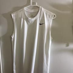Nike DRI-FIT ホワイト タンクトップ ノースリーブのサムネイル