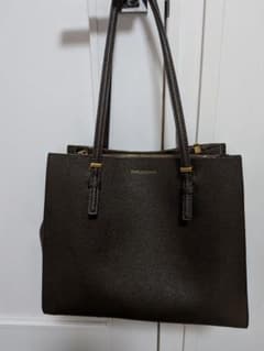 美品✳︎CHARLES & KEITH✳︎トートバッグ - メルカリ