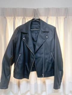 UNIQLO ライダースジャケット 黒のサムネイル