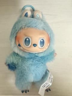POP MART LABUBU ラブブのサムネイル