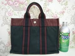 HERMES トートバッグ ブラック×ボルドーのサムネイル
