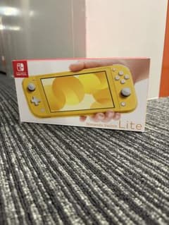 極美品】Nintendo Switch Lite イエロー 純正品 外箱有 - メルカリ
