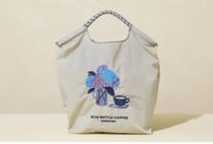 BLUE BOTTLE COFFEE KAMAKURA 限定エコバッグ - メルカリ