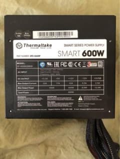 Thermaltake PC電源ユニット 600Wのサムネイル