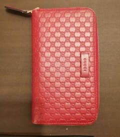 GUCCI グッチ マイクログッチシマ ラウンドファスナー 長財布 レッドのサムネイル