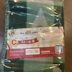 ミセスグリーンアップル一番くじ　ストールのサムネイル