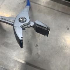 ホースリムーバープライヤー 自動車整備用工具のサムネイル