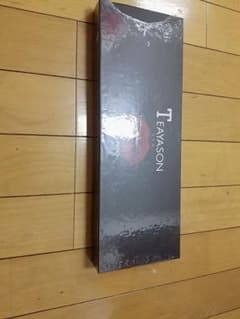 １２個セットのマットリップスティック。のサムネイル