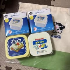 一番くじ　雪印メグミルク　C賞　E賞×2 セットのサムネイル