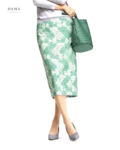 【美品】DAMA collection 総レース タイトスカート67(L) 完売のサムネイル