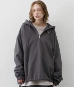 【完売品】 AIVER　ヘビーウエイトスウェットスノーパーカーのサムネイル