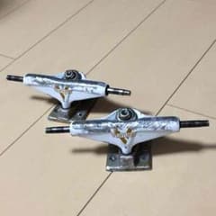 スケボー トラック VENTURE TRUCK LOW ベンチャーのサムネイル