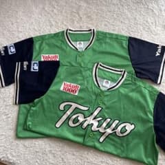 東京ヤクルトスワローズ ユニフォーム 2枚セットのサムネイル