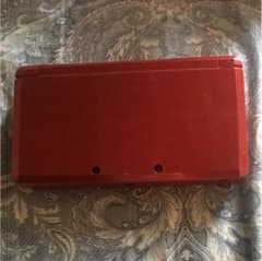 3DS 本体と充電器のサムネイル
