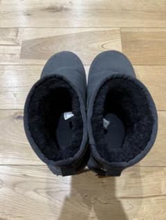 UGG ムートンブーツ　ブラック　25.0のサムネイル