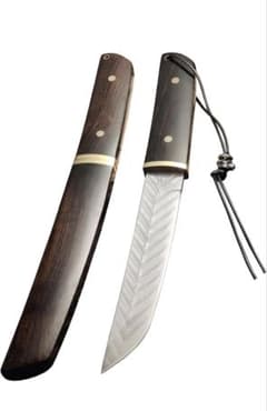 タ*ー様 ダマスカス鋼アウトドアナイフ 刃長145mm - メルカリ