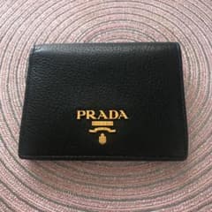 PRADA プラダ 財布のサムネイル