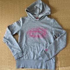PUMAパーカーのサムネイル