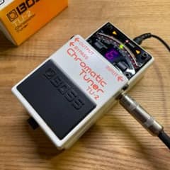 BOSS TU-2 Chromatic Tuner チューナー 分岐ケーブル付きのサムネイル