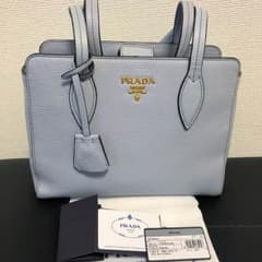 【新品未使用】プラダ ハンドバッグ 大きめのサムネイル