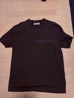 ESSENTIALS Tシャツ ダークブラウン Mサイズのサムネイル