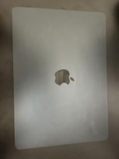 MacBook Air M2 ミッドナイト　512GB SSD 8GBのサムネイル
