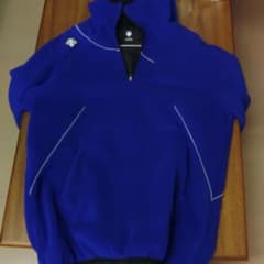 DESCENTE フード付きフリースジャケット 青のサムネイル