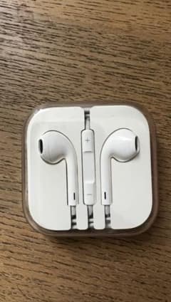 【期間限定値下げ】iPhone アップル 純正 イヤホン イヤホンジャックのサムネイル