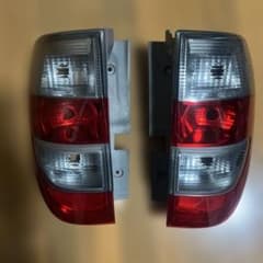 ホンダゼストスパークテールランプ 赤/クリア 2個セット純正品 - メルカリ